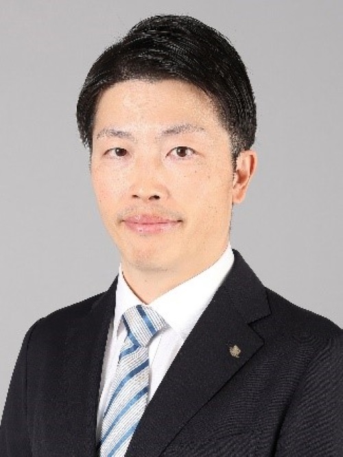 山崎　誘三