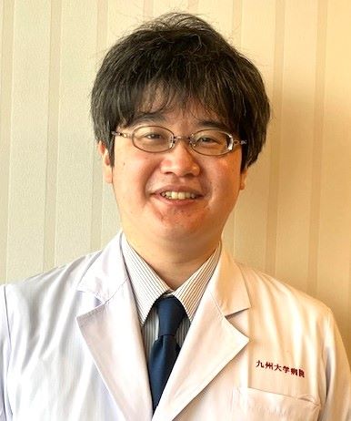 藤本　晃嗣