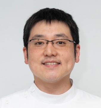 安藤　幸滋